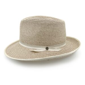 DH077 -  LAURA FEDORA